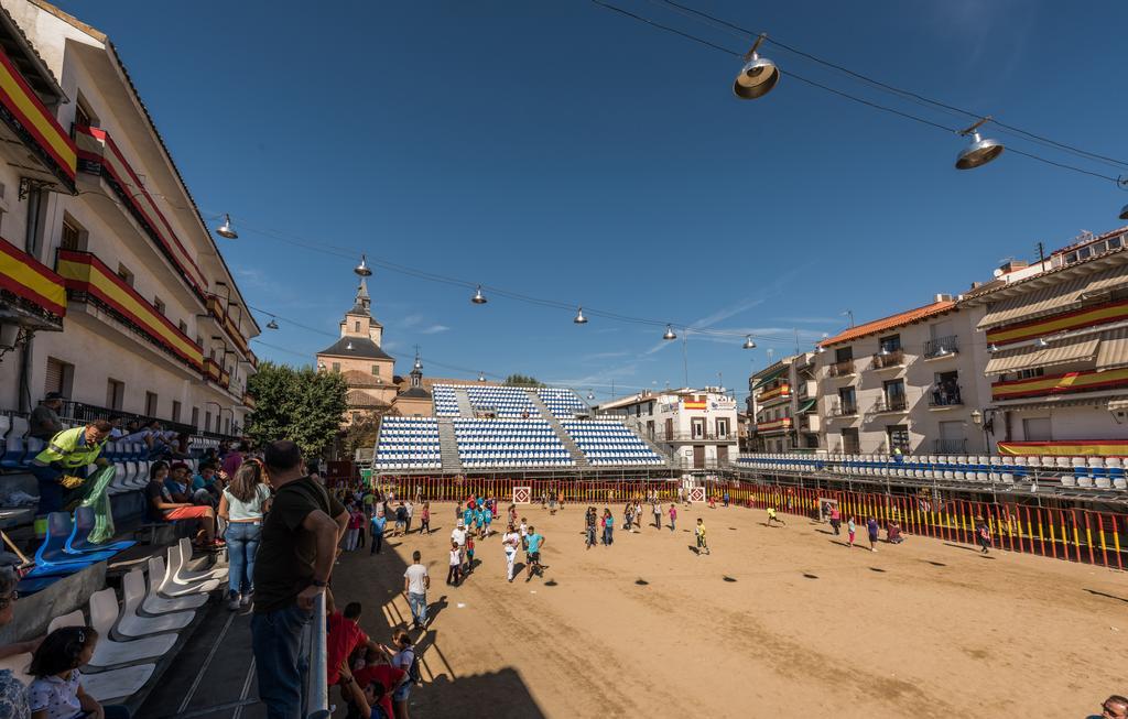Hostal Arkanta Arganda Del Rey Buitenkant foto