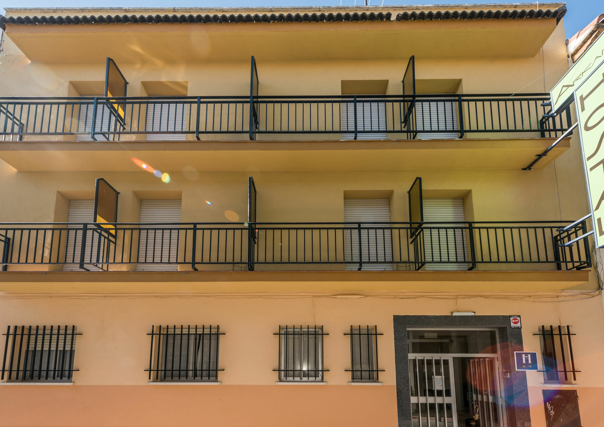 Hostal Arkanta Arganda Del Rey Buitenkant foto