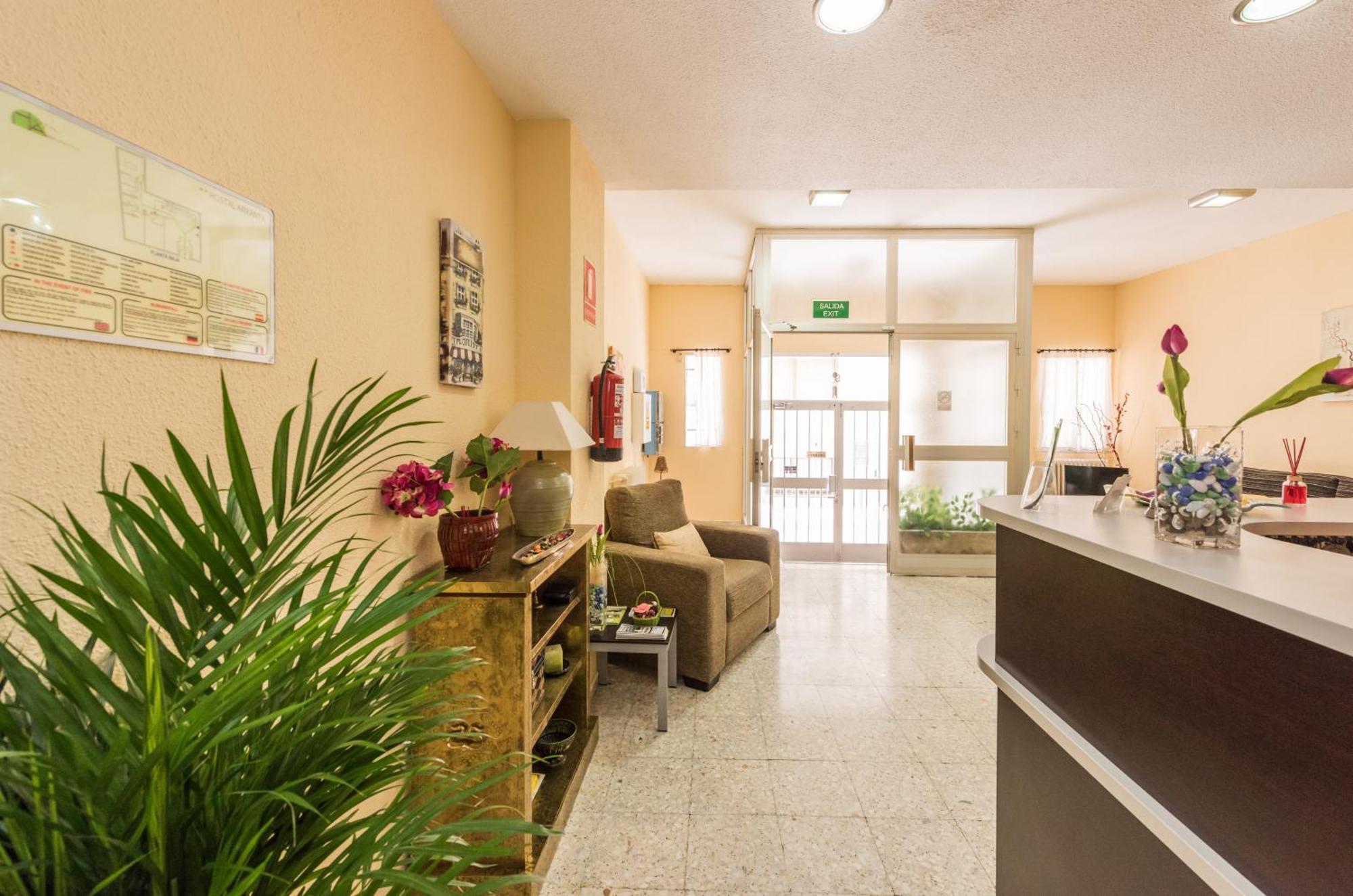 Hostal Arkanta Arganda Del Rey Buitenkant foto